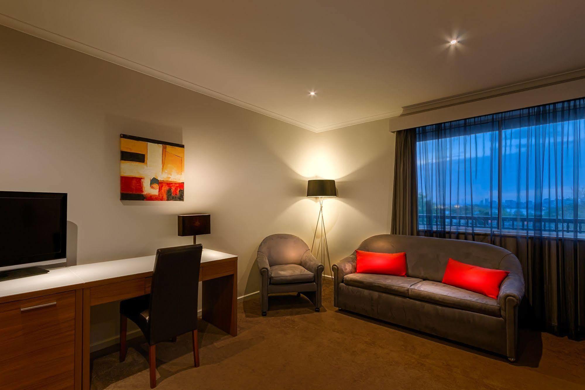 Crest On Barkly Serviced Apartments Мельбурн Екстер'єр фото