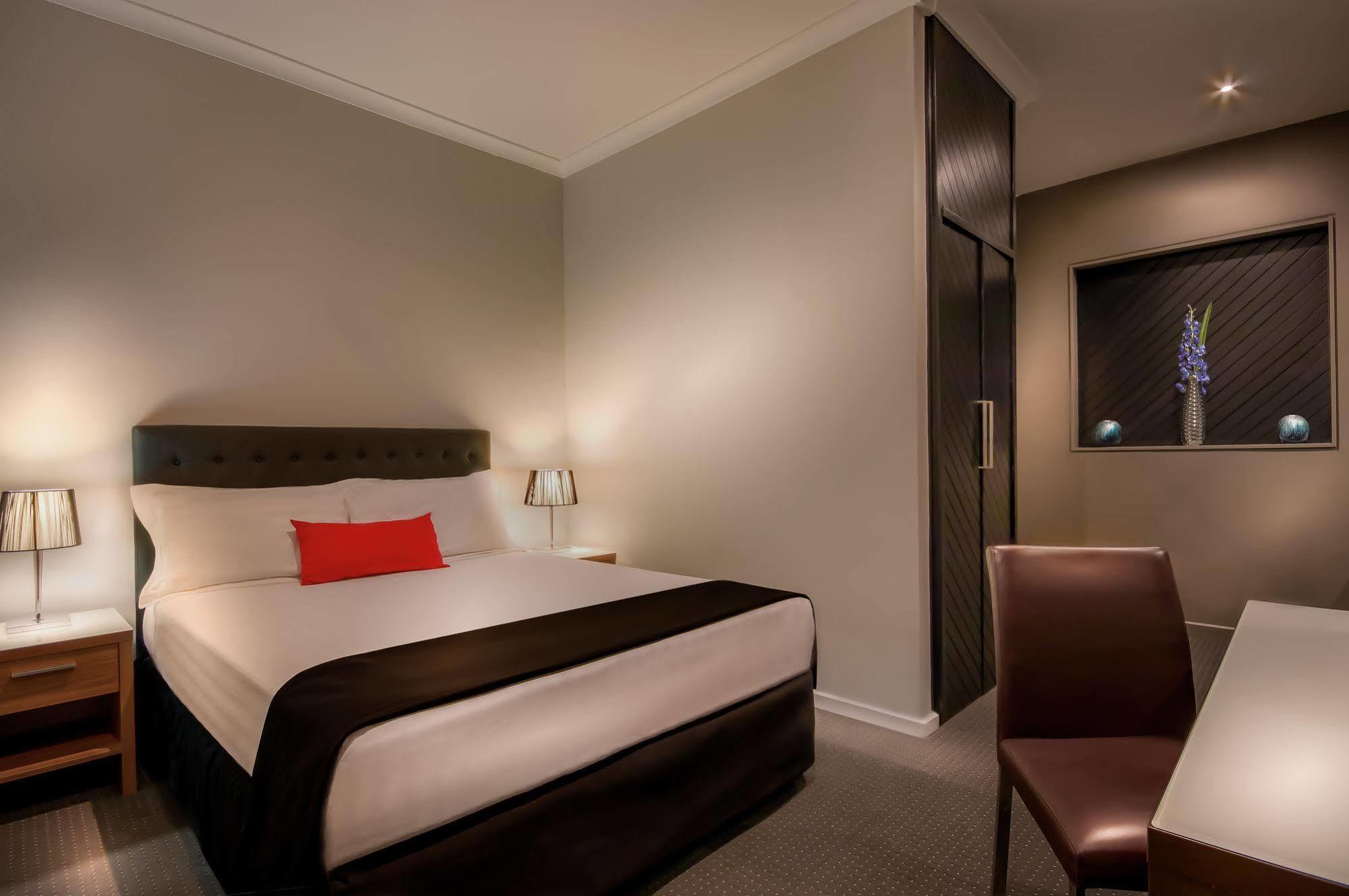 Crest On Barkly Serviced Apartments Мельбурн Екстер'єр фото
