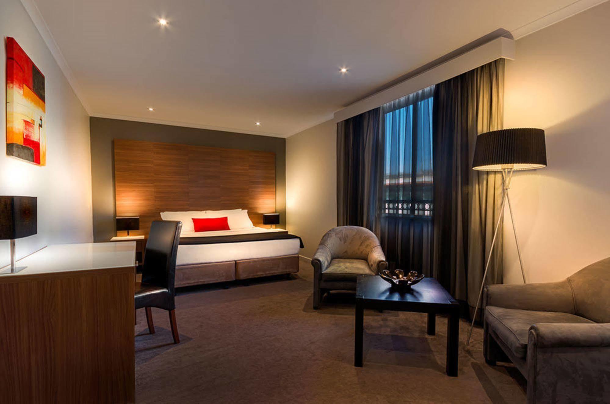 Crest On Barkly Serviced Apartments Мельбурн Екстер'єр фото