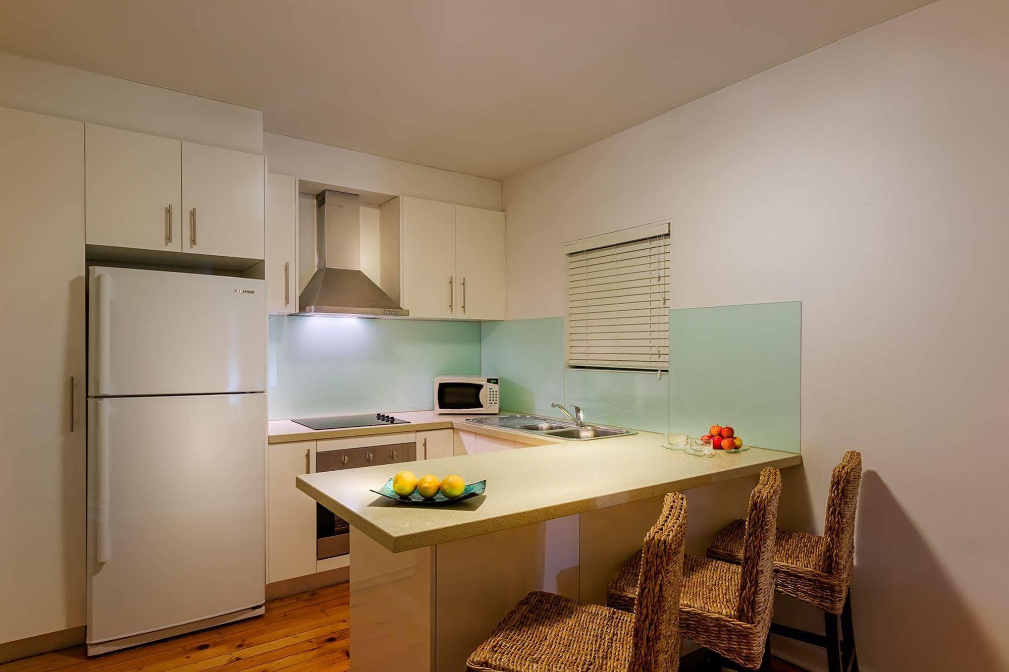 Crest On Barkly Serviced Apartments Мельбурн Екстер'єр фото
